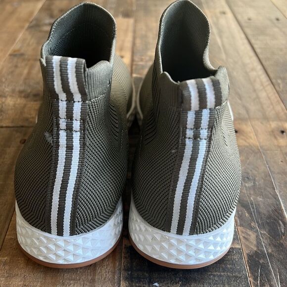 TEDDY Khaki Knit in Green Size 8 by J/Slides - Picture 3 of 6